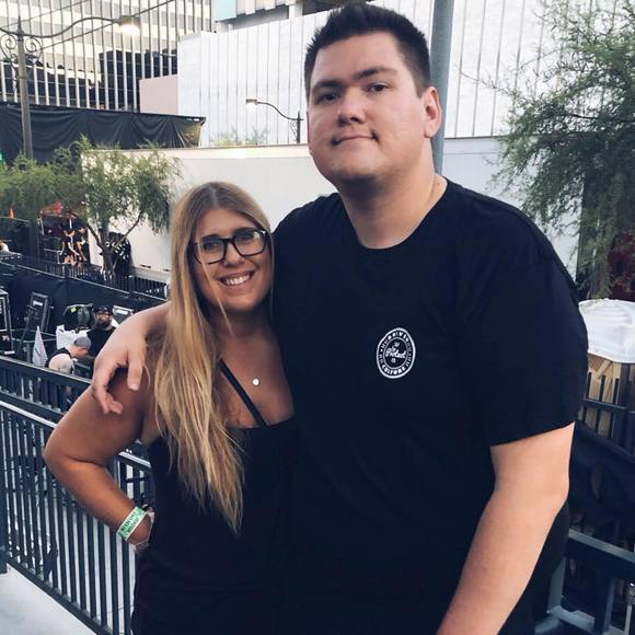 Meet your Posher, Michelle - Picture 3 of 3